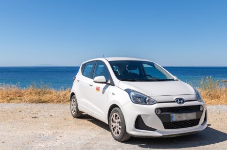 Hyundai i10 1.2lt auto
